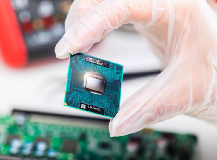 國產光刻機與刻蝕機自主研制的背后經歷了哪些難題？